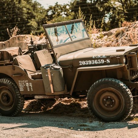 12  Willys Jeep  30. Juli 2020  www.benott.de  LEICA SL2