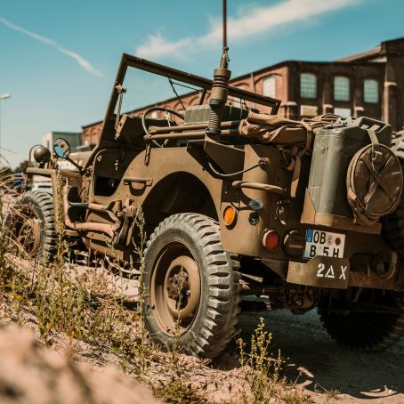 16  Willys Jeep  30. Juli 2020  www.benott.de  LEICA SL2