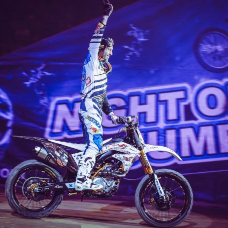 NIGHT OF THE JUMPS byBENOTT 27