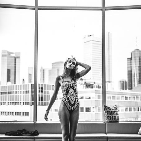 27  Karina Machus  23. Oktober 2020  FOTO  C  BEN OTT  LEICA SL2