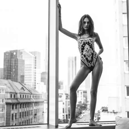 38  Karina Machus  23. Oktober 2020  FOTO  C  BEN OTT  LEICA SL2