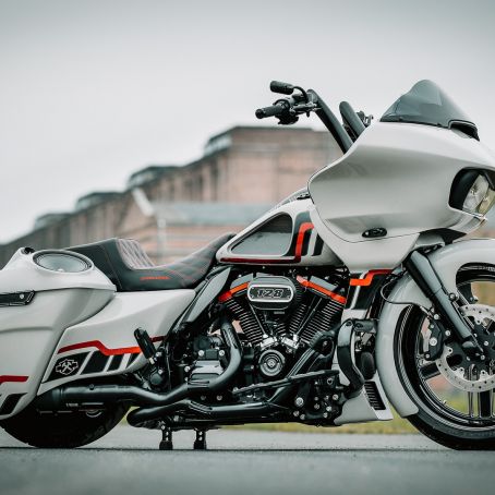 8 KODLIN FCK Road Glide  30. April 2021 Ben Ott DC S5