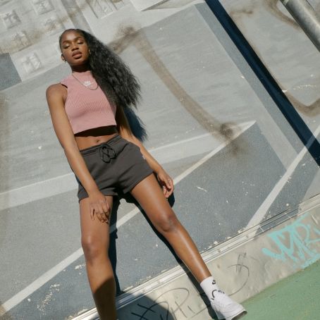 256 DEFSHOP Nike Shooting by BEN OTT 30. Mai 2021 Ben Ott  DC S5