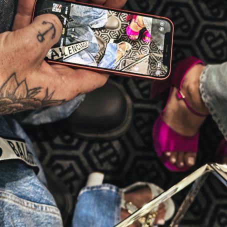 18  philipp plein event 23  06. mai 2023     ben ott film  iphone pro